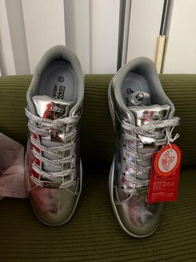 Lucky Step Women's Metallic Silver Sneakers